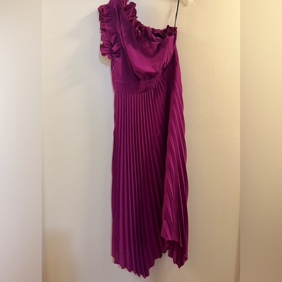 M. Boho Ruffle Trim One Shoulder Sleeveless Pleated Long Dress M. - Picture 10 of 16